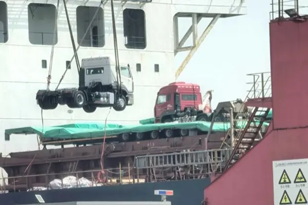 Sinotruk How 4x2 Тракторски камион е изпратил до Саудитска Арабия