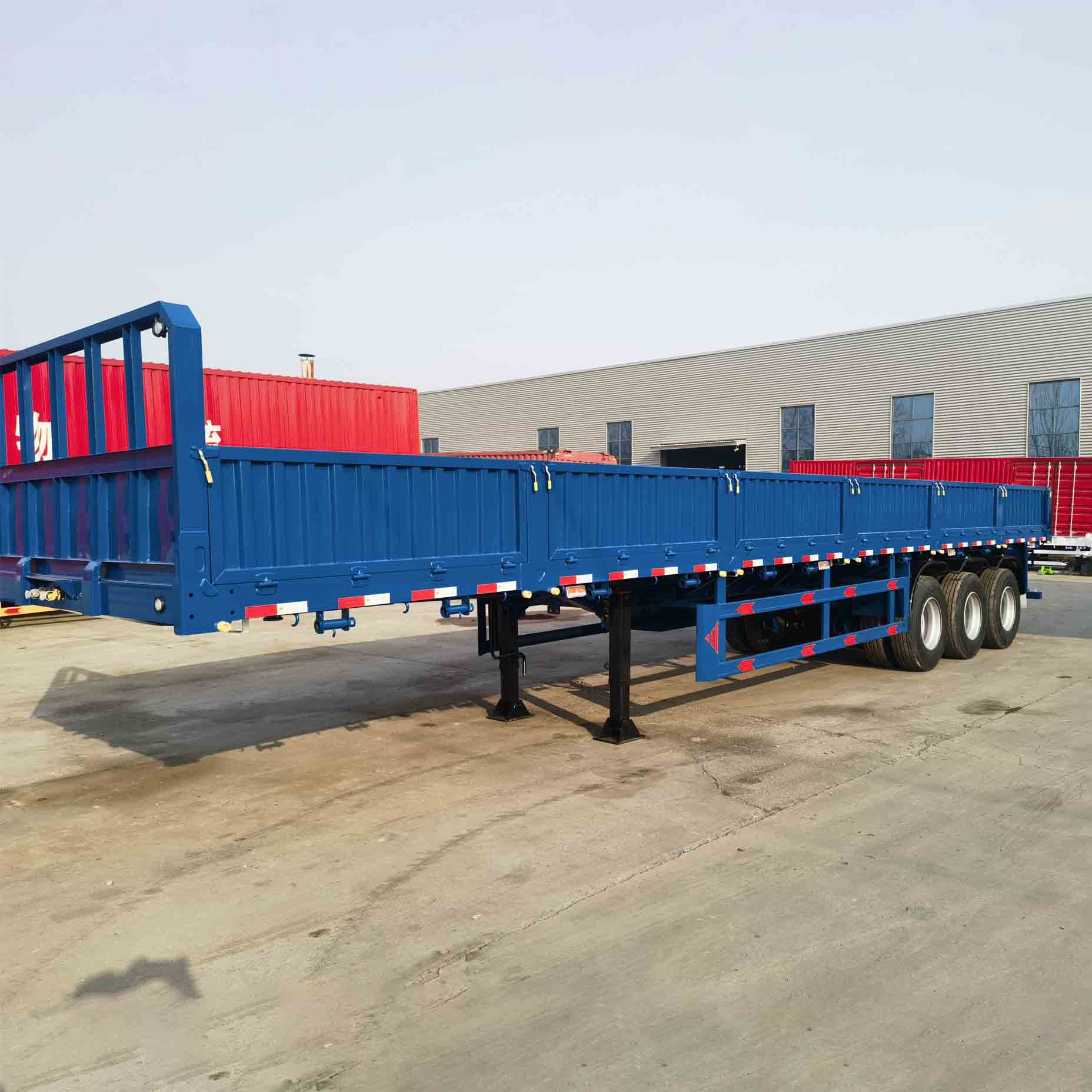Derun Three-Oxl Dropside Semi ремарке, предназначен за Алжир